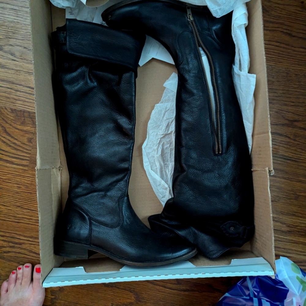 FRYE Leather Black Boots Brand New